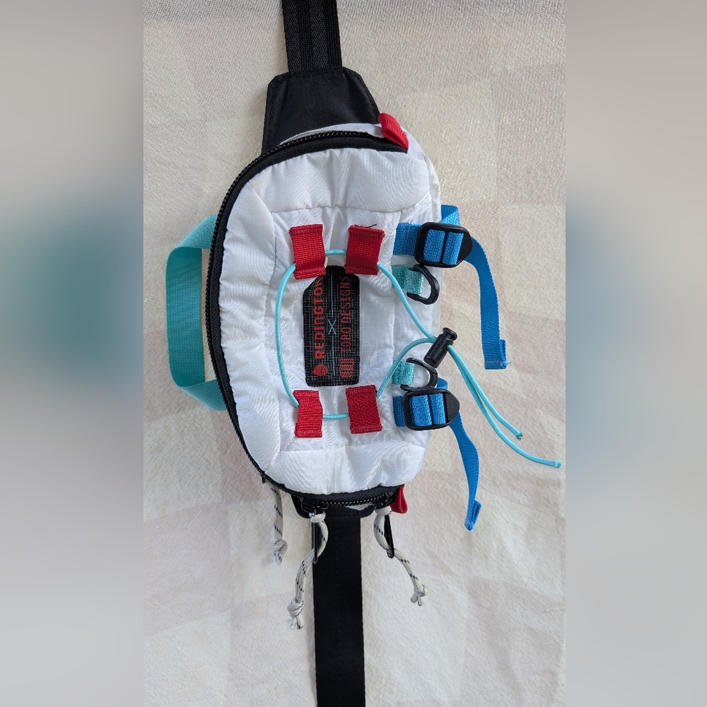Redington X Topo Designs Fishing hip bag